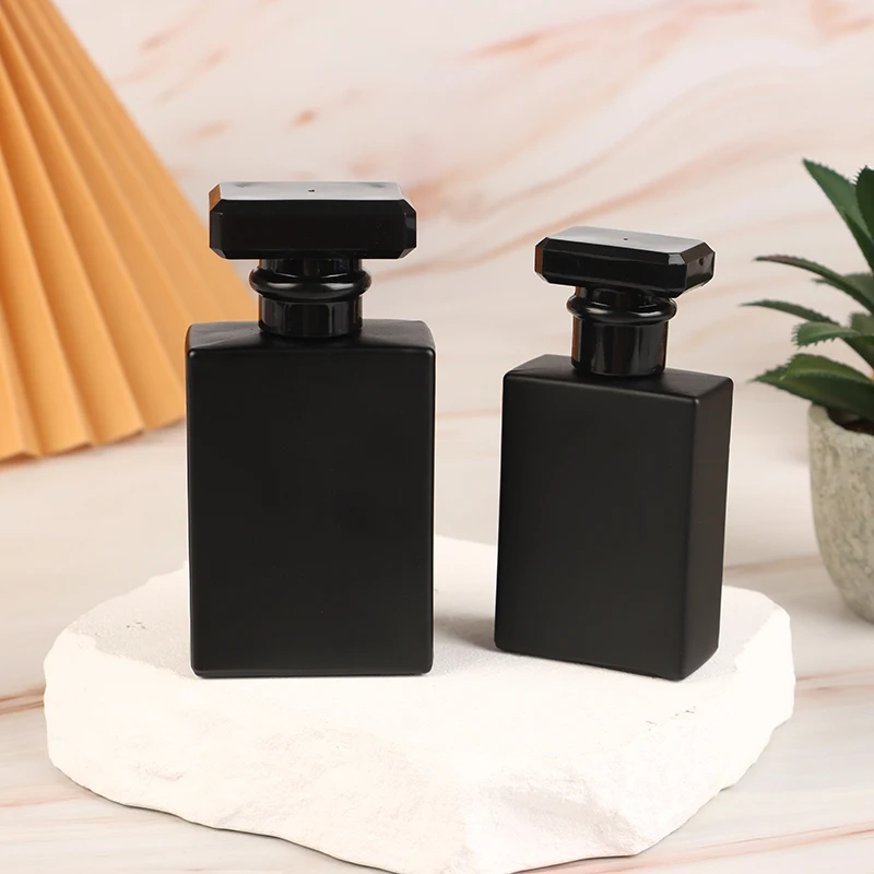 30/50 ミリリットル明るい黒香水瓶ガラス空ボトルハイエン - Water Bottle Blank のレビューと価格